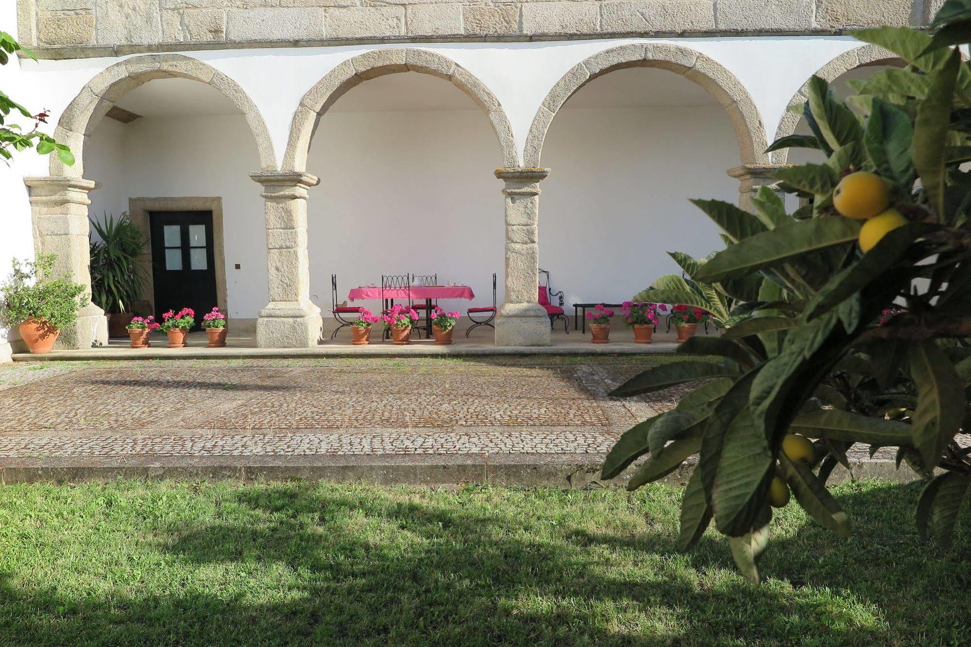 Solar De Santa Maria Hotel Bragança Exterior foto